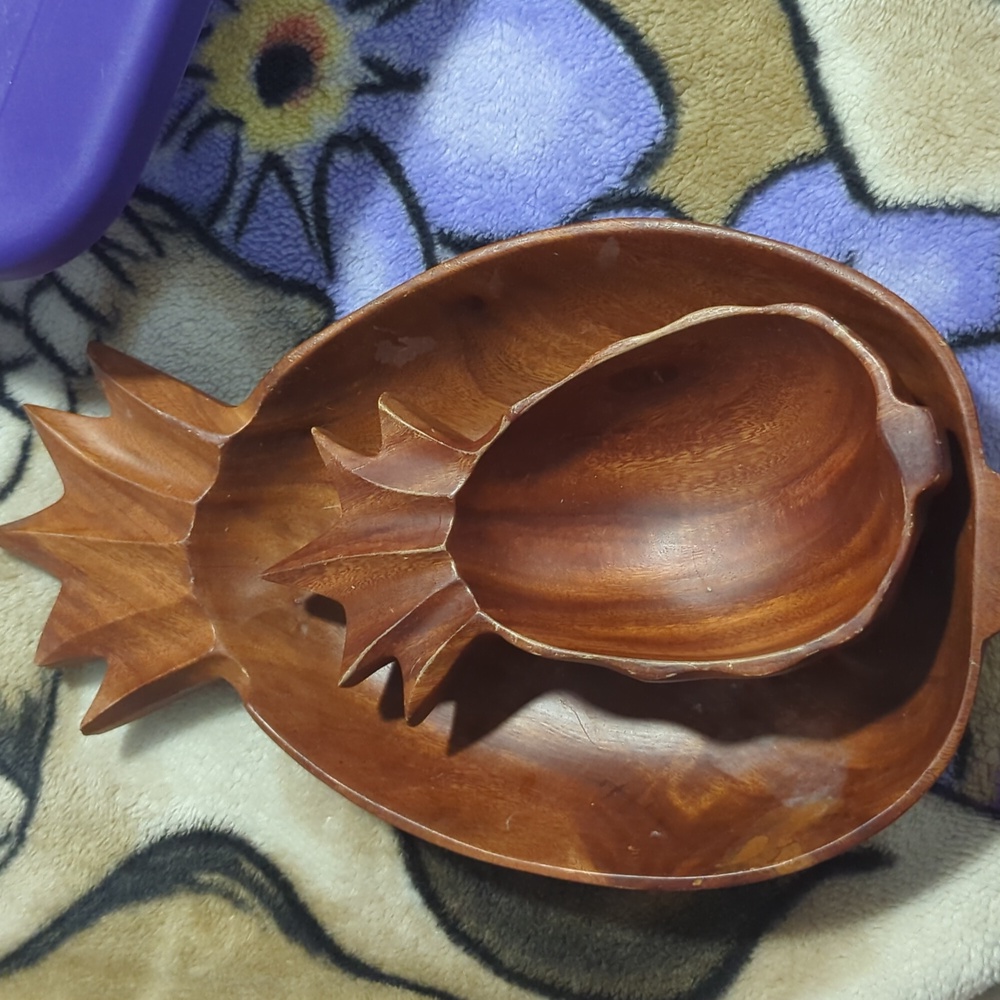 2 Vintage Hawaiian Kamani Woods Pineapple large and small Bowls